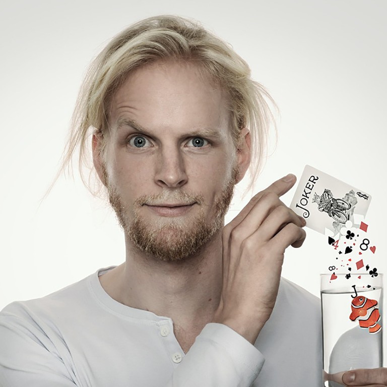 jan-logemann-teilt-aus